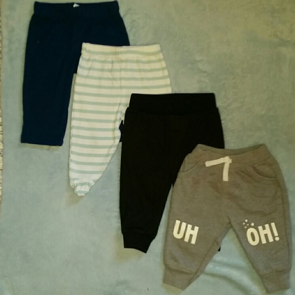 (4) pairs 0/3m pants